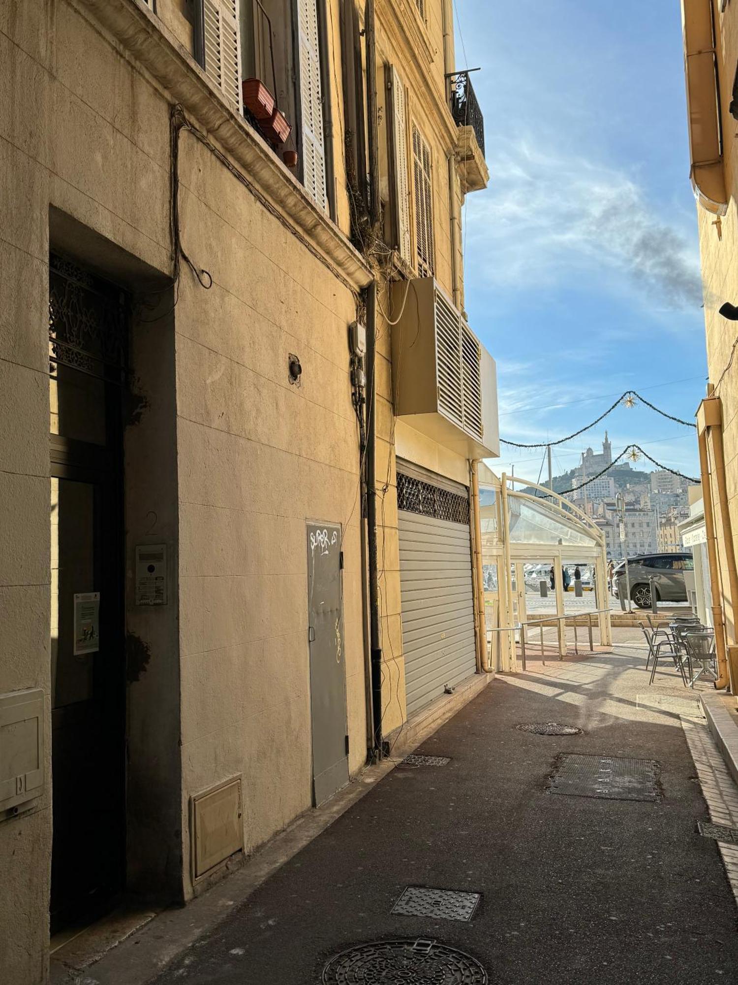Studio Au Coeur Du Vieux Port Avec Clim Marseille Luaran gambar