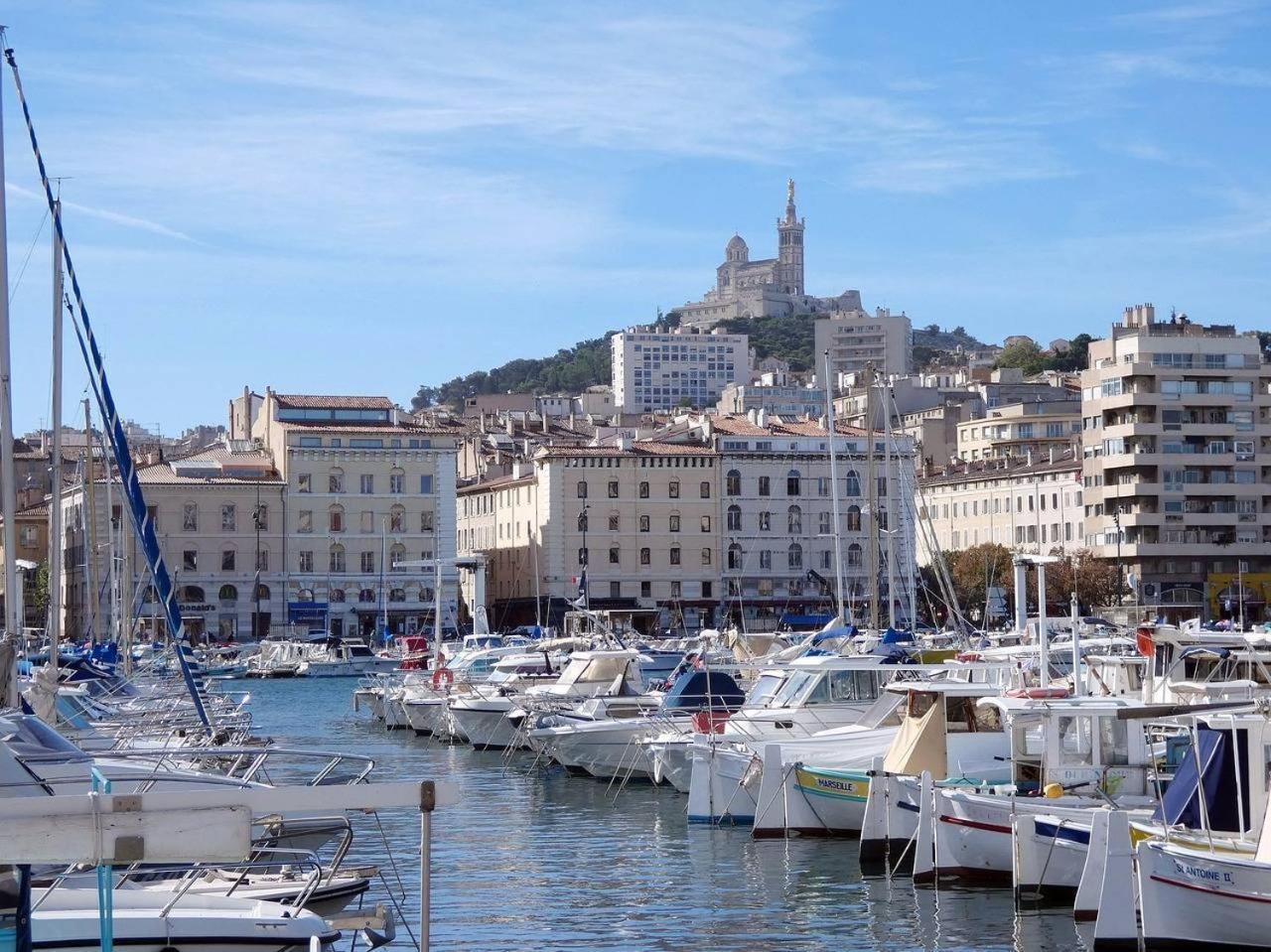 Studio Au Coeur Du Vieux Port Avec Clim Marseille Luaran gambar